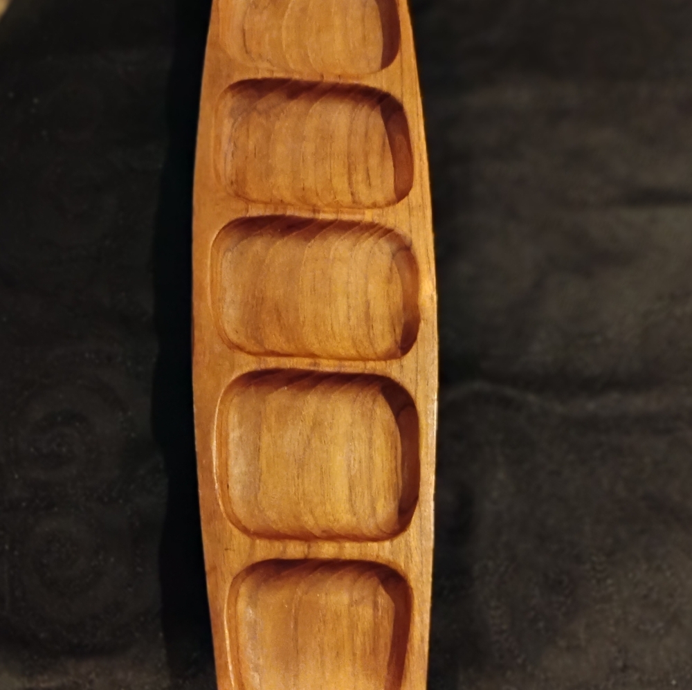 VNT 60's Solid, Hand Carved, Teak Wood, Surfboard Shaped, Platter w/ 6Partitions - Picture 5 of 7